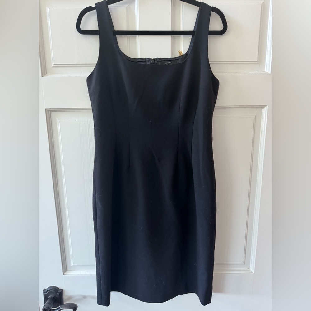 Tahari Black Sheath Midi Dress Scoop Neck